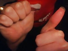 82 - Olivier fingers sucking handfetish (02 2018)