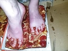 Pizza foot crush
