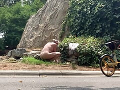 Wash naked my clothes on the street
