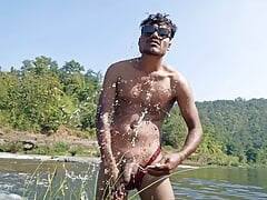 River advanture jordiweek video shoot korte time achanak camera Pani me gir goya