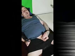 Cumpilation of 15 heavy cumshots from an german uncut chubby bear with lot of moans and pressure