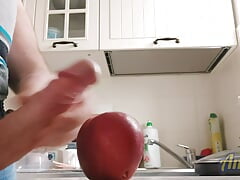 Cum on fruits! I love apples!