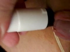 Playing with my sex toy vibrator cumshot