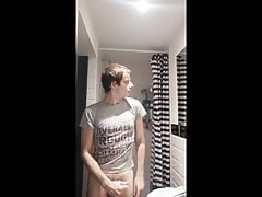Gergely Molnar - Masturbation in a hotel bathroom