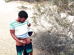 Tim Blesh Quick Outdoor Cumshot in the Nature