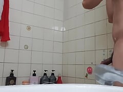 Average Korean jerking after shower