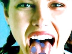 Jessica Biel - Cum Tribute(all over her tongue)