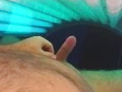 Hubby jacking in tanning bed. Super load