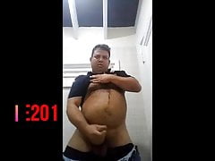 Maduros hetero masturbandose