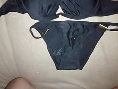 Cum on Black Bikini Bra 32D and Panties Set