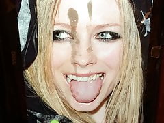 Avril Lavigne Birthday Cum Tribute