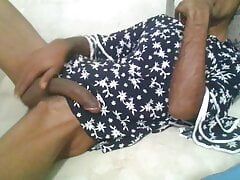 Srilankan Cross boy suck fingers while jerk