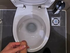 Man pee in the public toilets during work time 4K