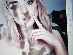 My first cum tribute goes to Maisie Williams