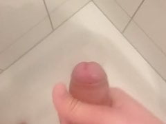 Quick jerk off in the shower before working