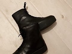 Cum on leather Vagabond shoe