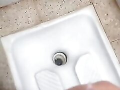 Sexy Algeria boy orgasm in the toilet
